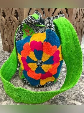 Gorgeous Wayuu Bag